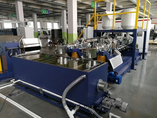 extrusora industrial do filamento da máquina encaracolado da extrusão do monofilamento dos PP do fio 125kgh